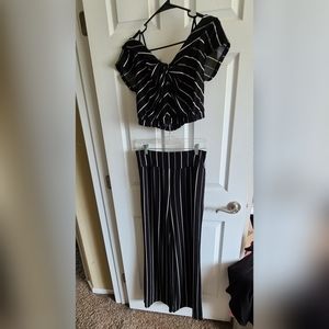 Stretchy striped vacation set